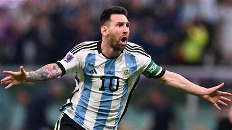 Wie viel tore hat lionel messi